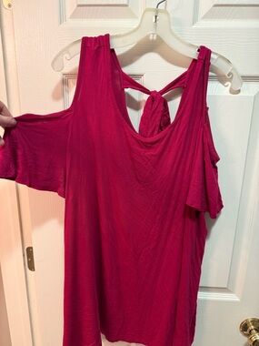 Lane Bryant Swing Tee size 22/24 Cold-Shoulder Tie-Back Scoop Neck Top Raspberry